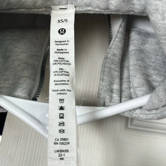 White/Gray Lululemon Scuba - Picture 3 of 3